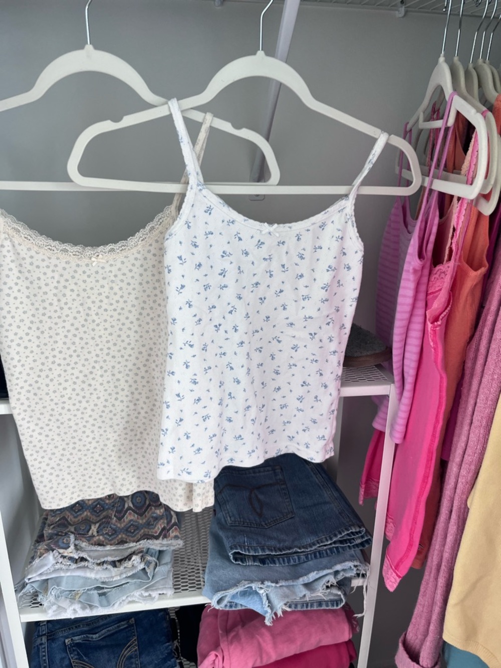 Brandy tank top bundle size s x2